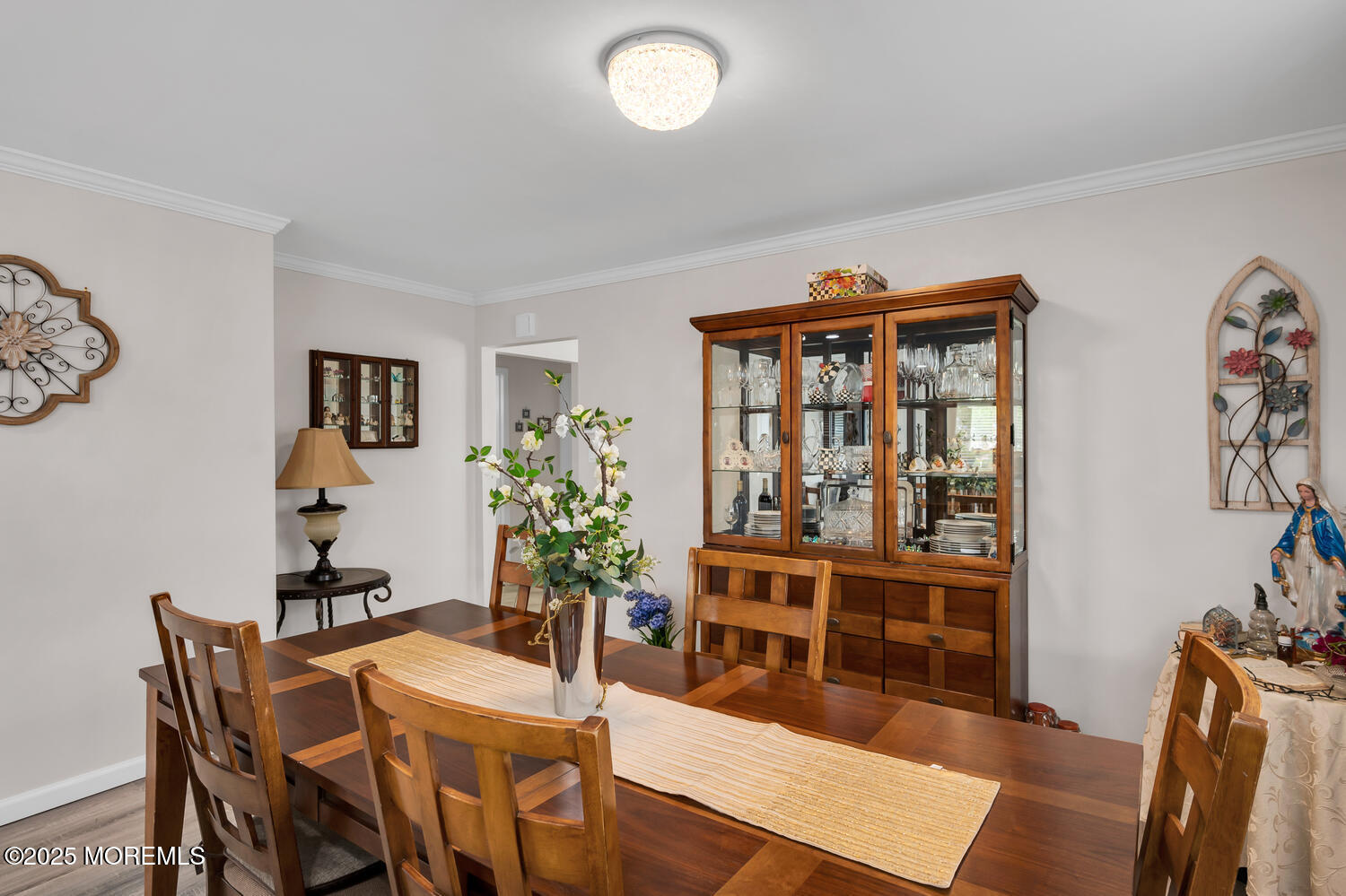 2 Capri Court