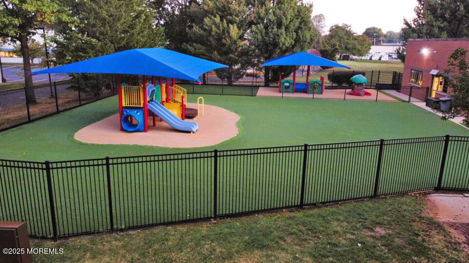 4 Hartford Drive, D, E, F, G