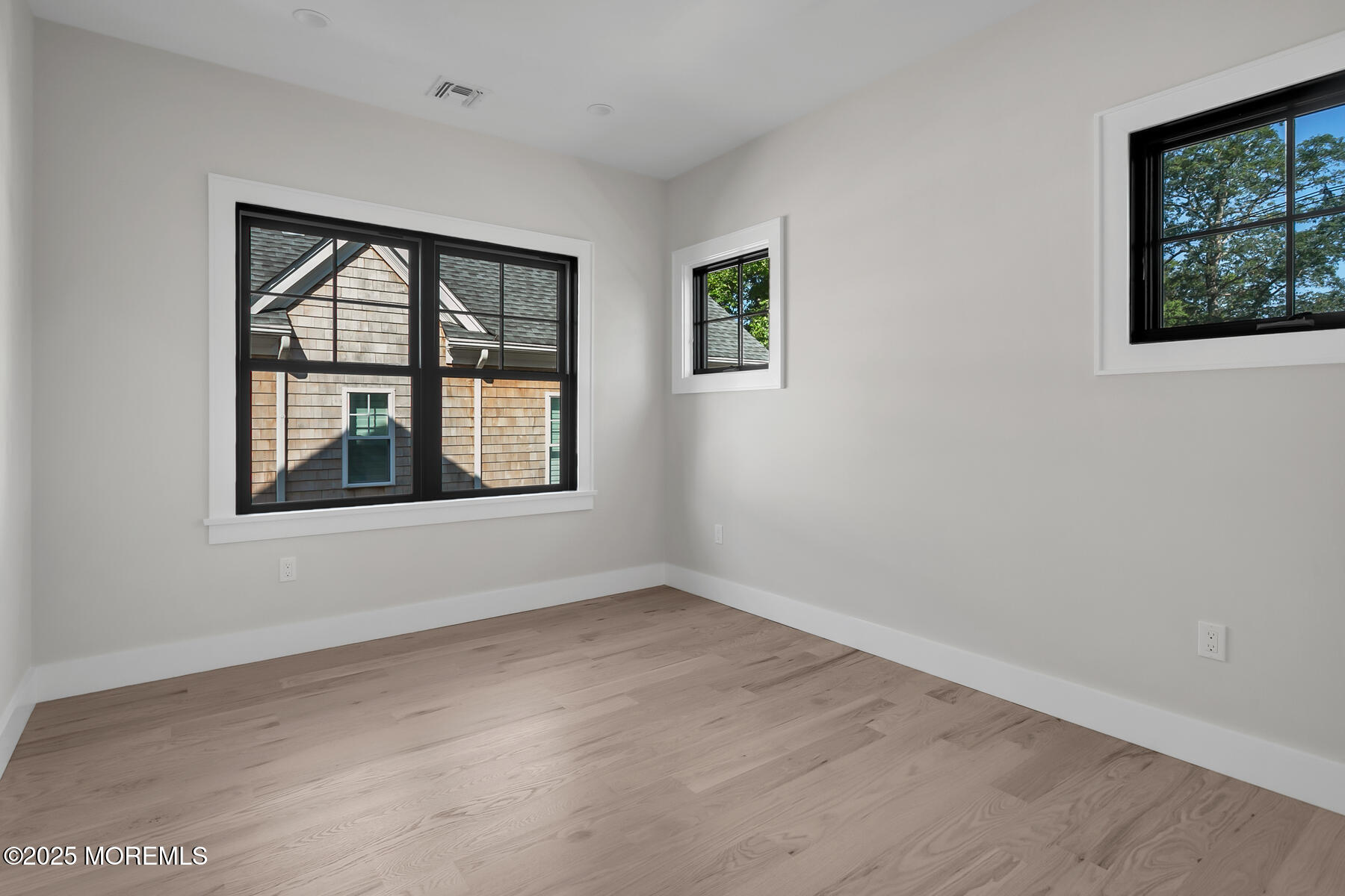 121 Black Point Road