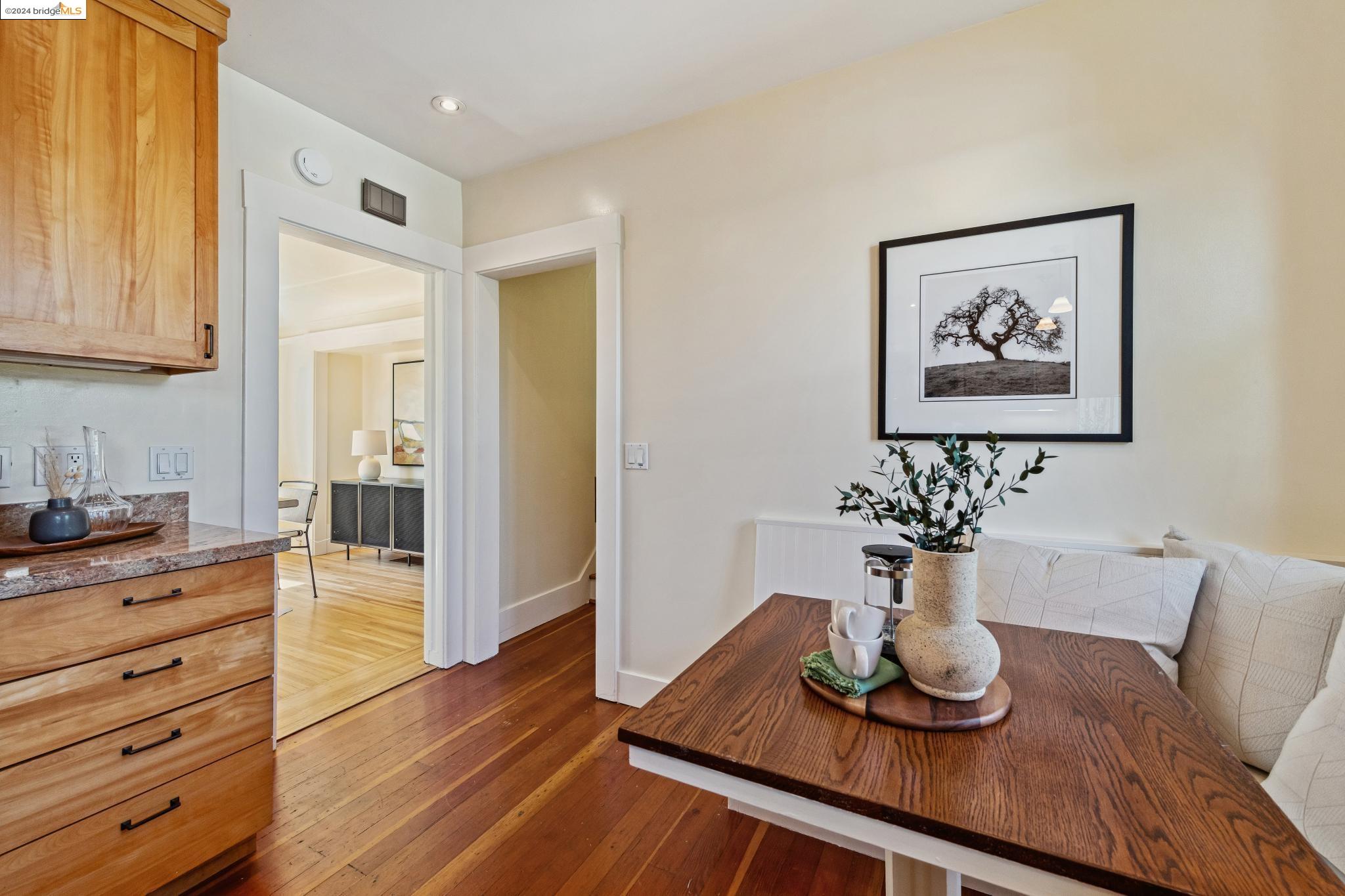 1207 High Street