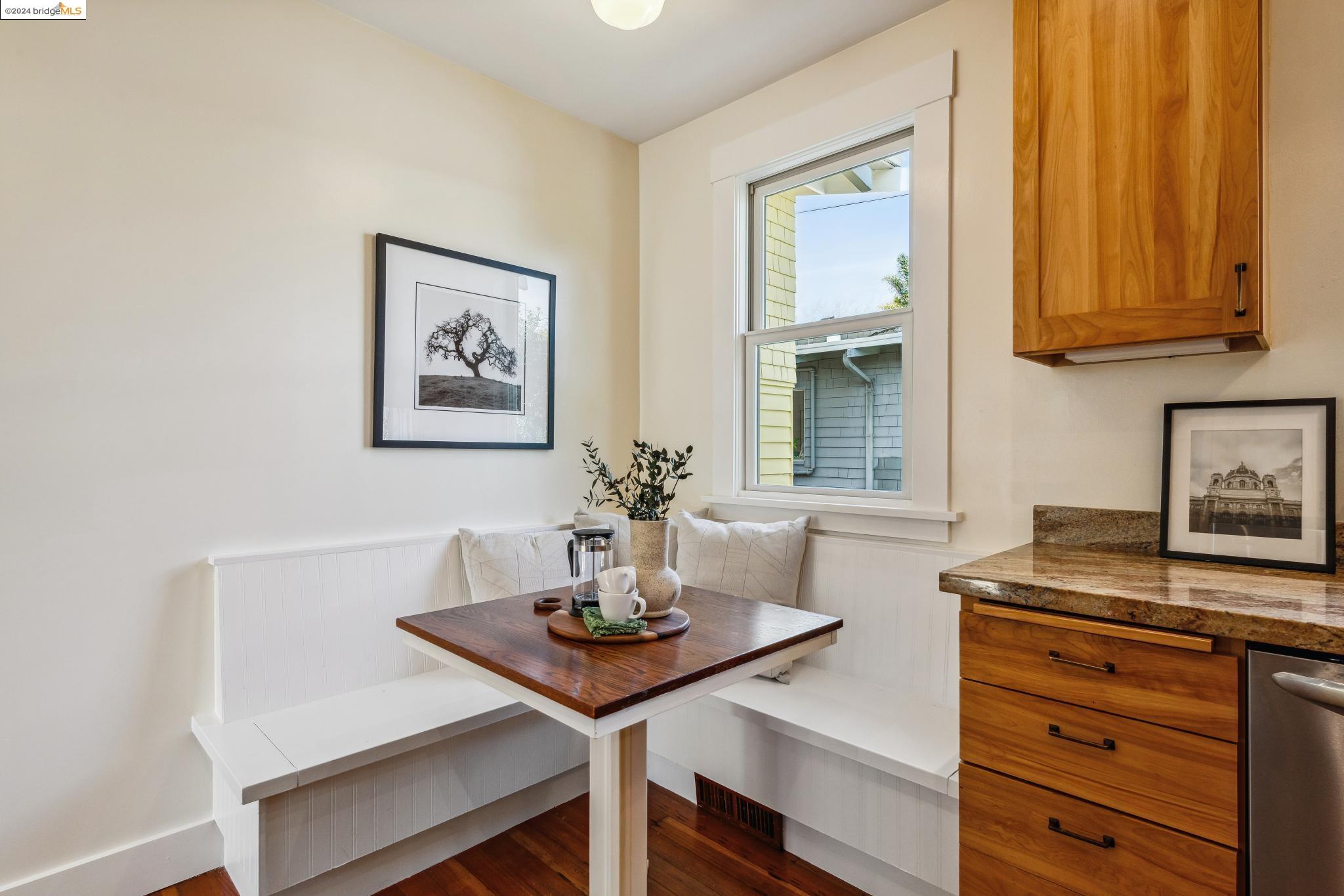 1207 High Street
