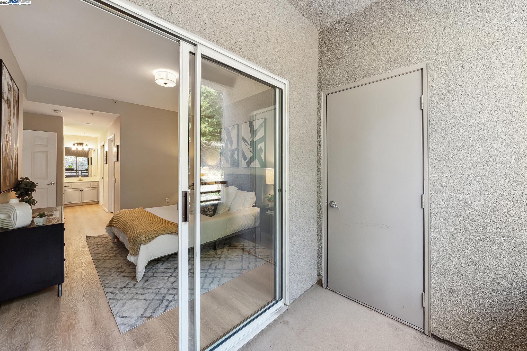 240 Caldecott Lane # 210