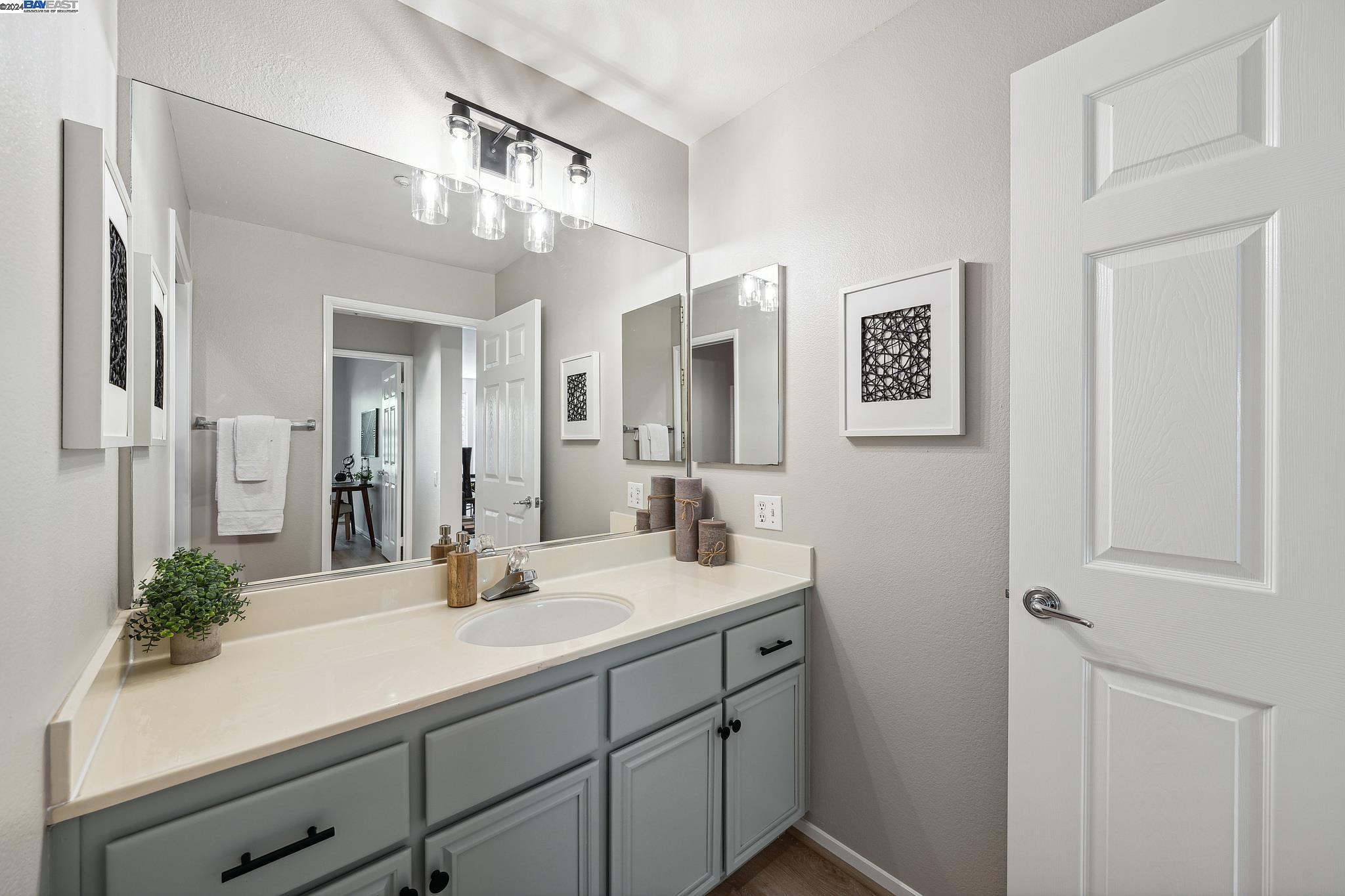 240 Caldecott Lane # 210