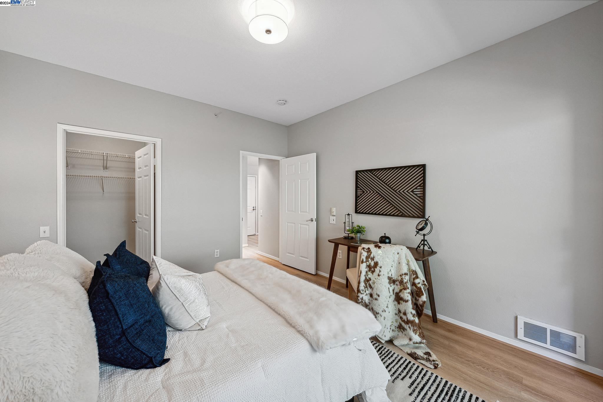 240 Caldecott Lane # 210