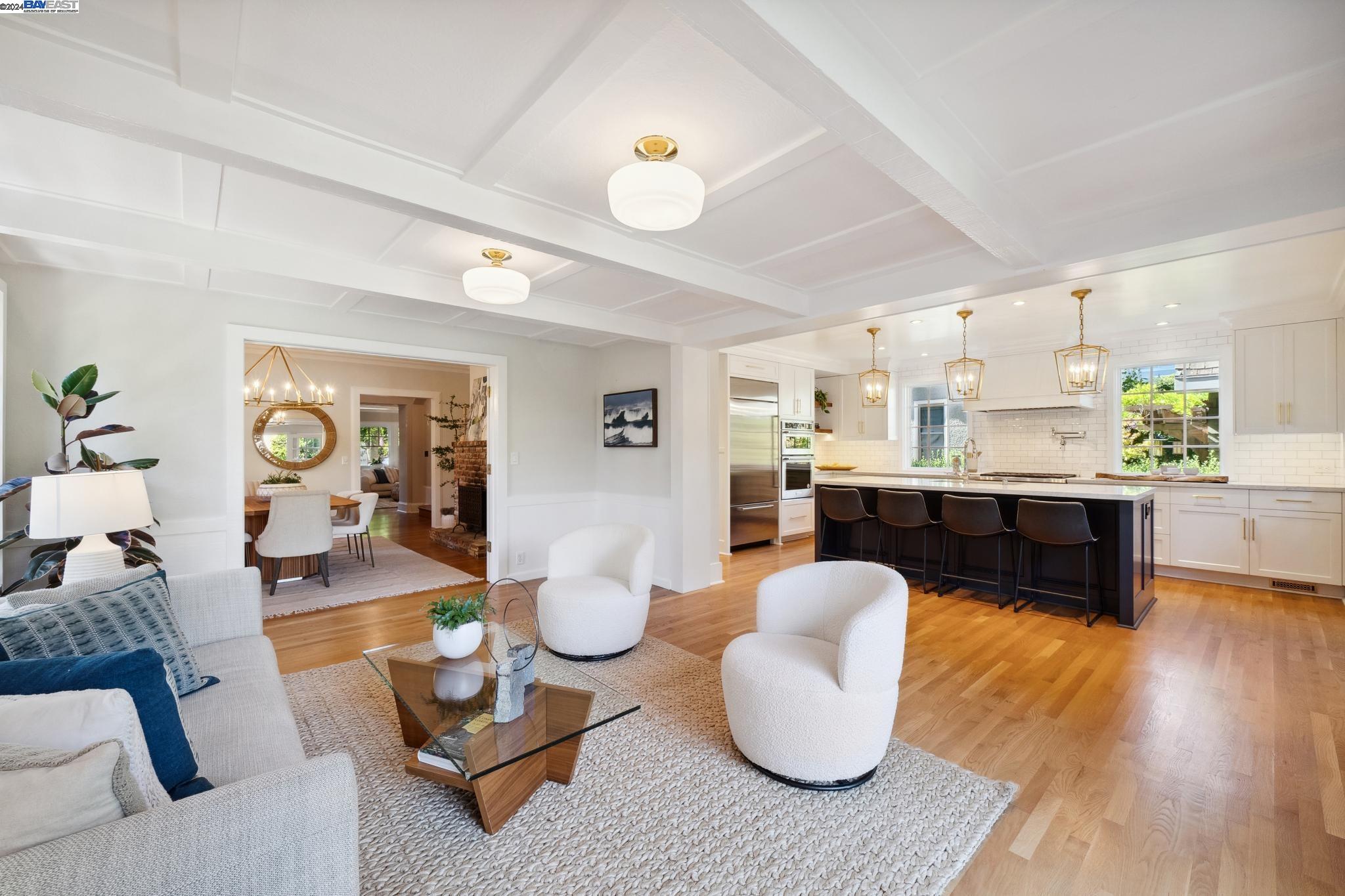 1232 Saint Charles St