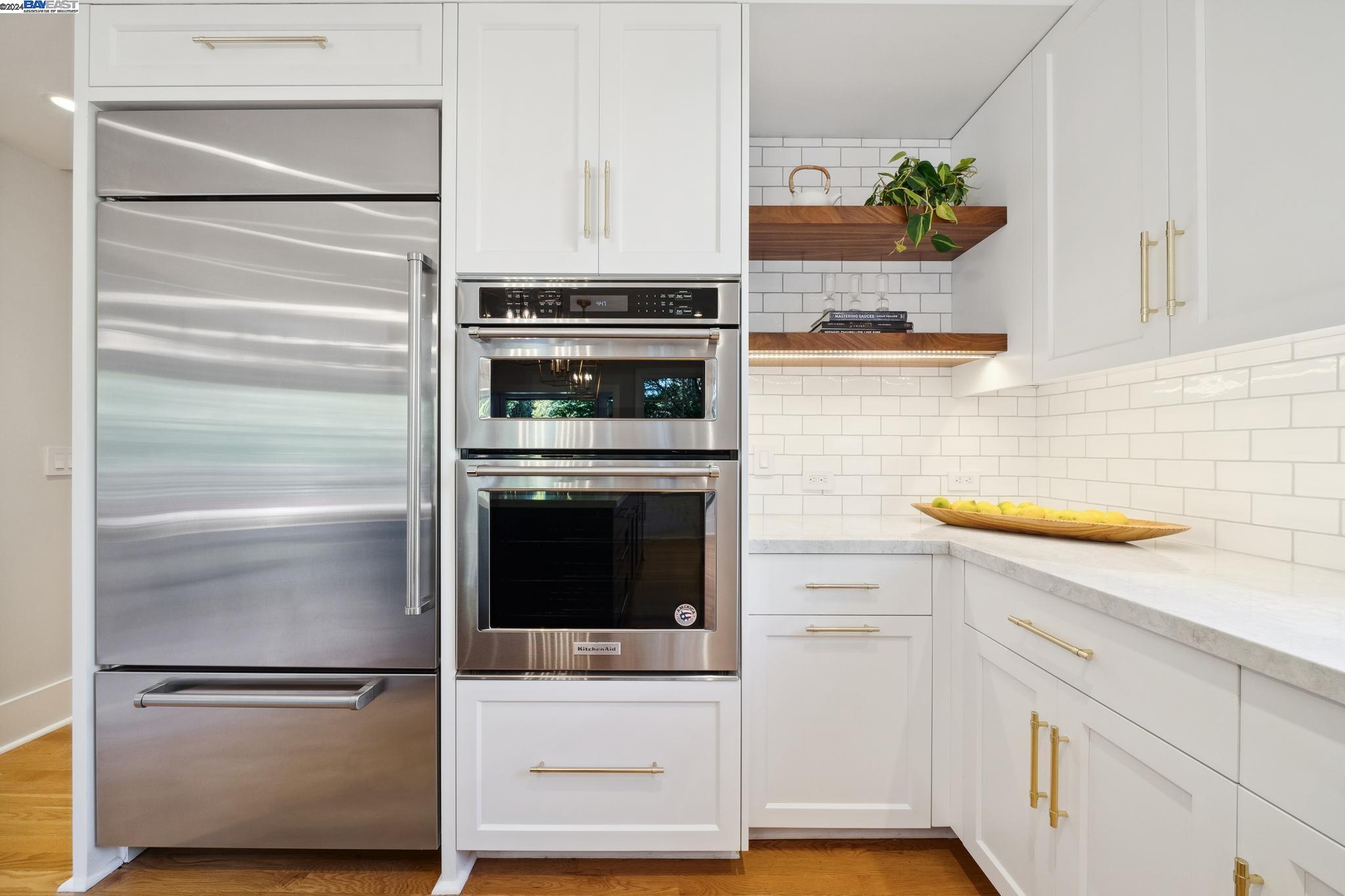 1232 Saint Charles St