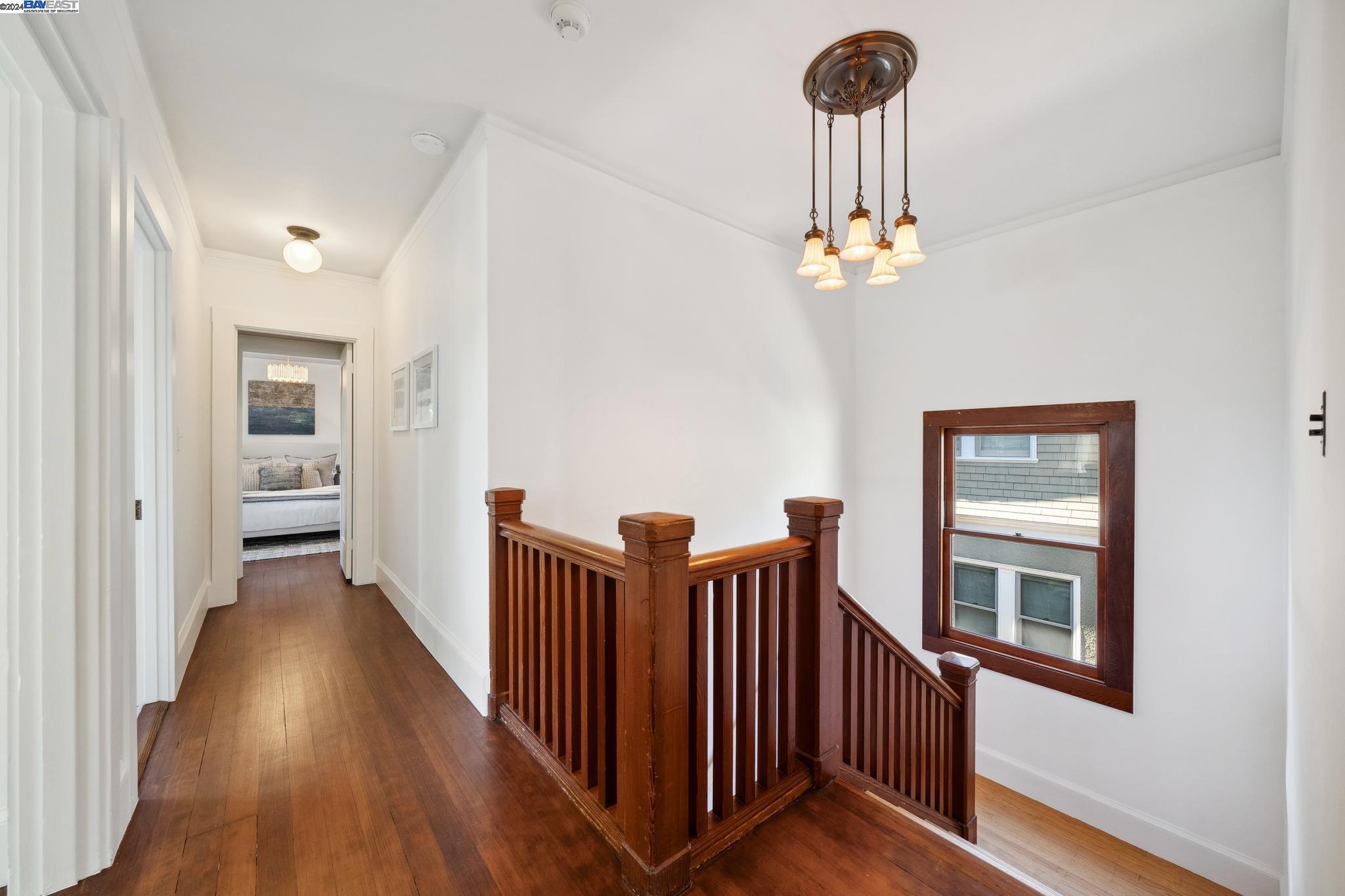 1232 Saint Charles St