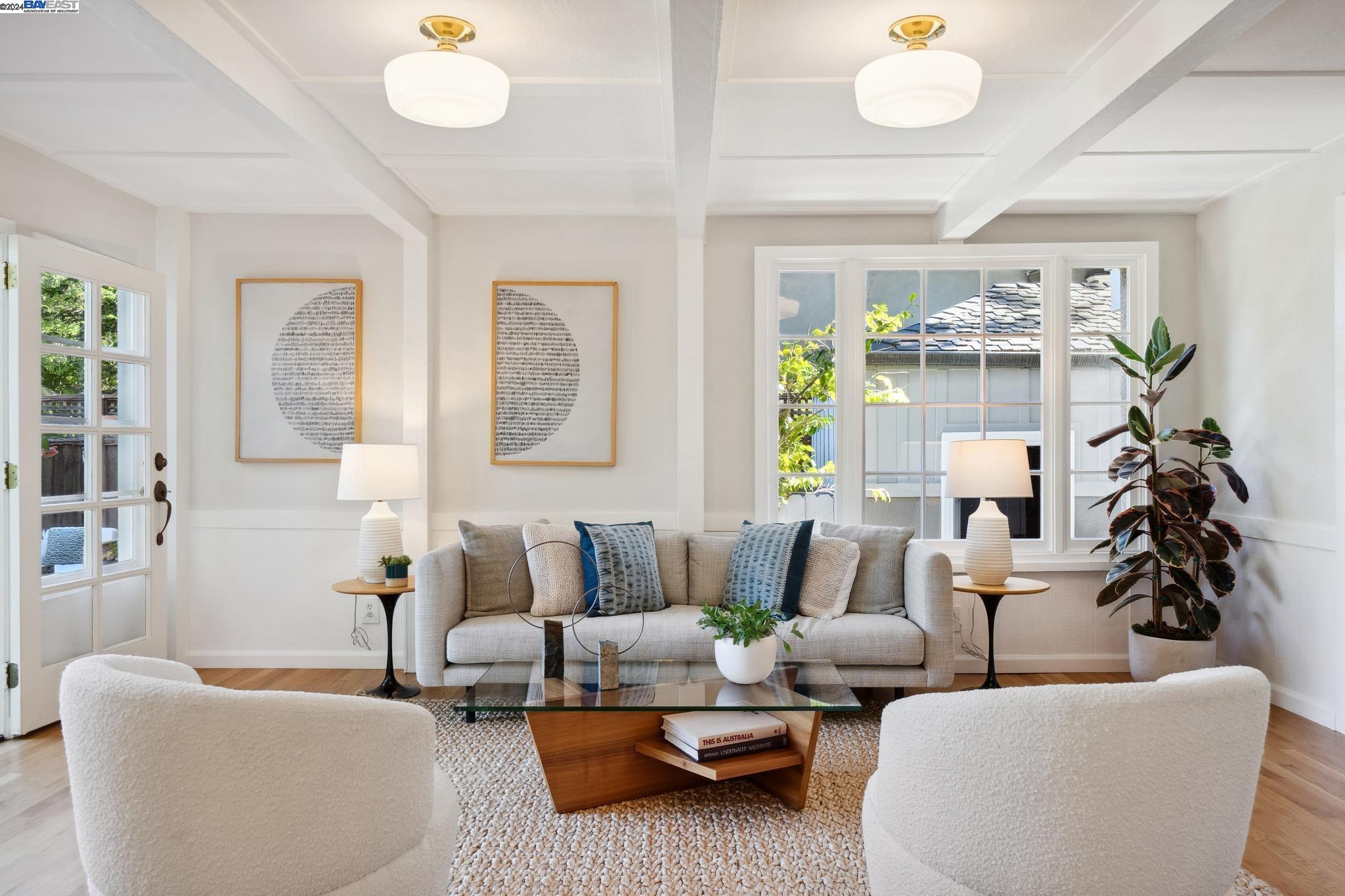 1232 Saint Charles St