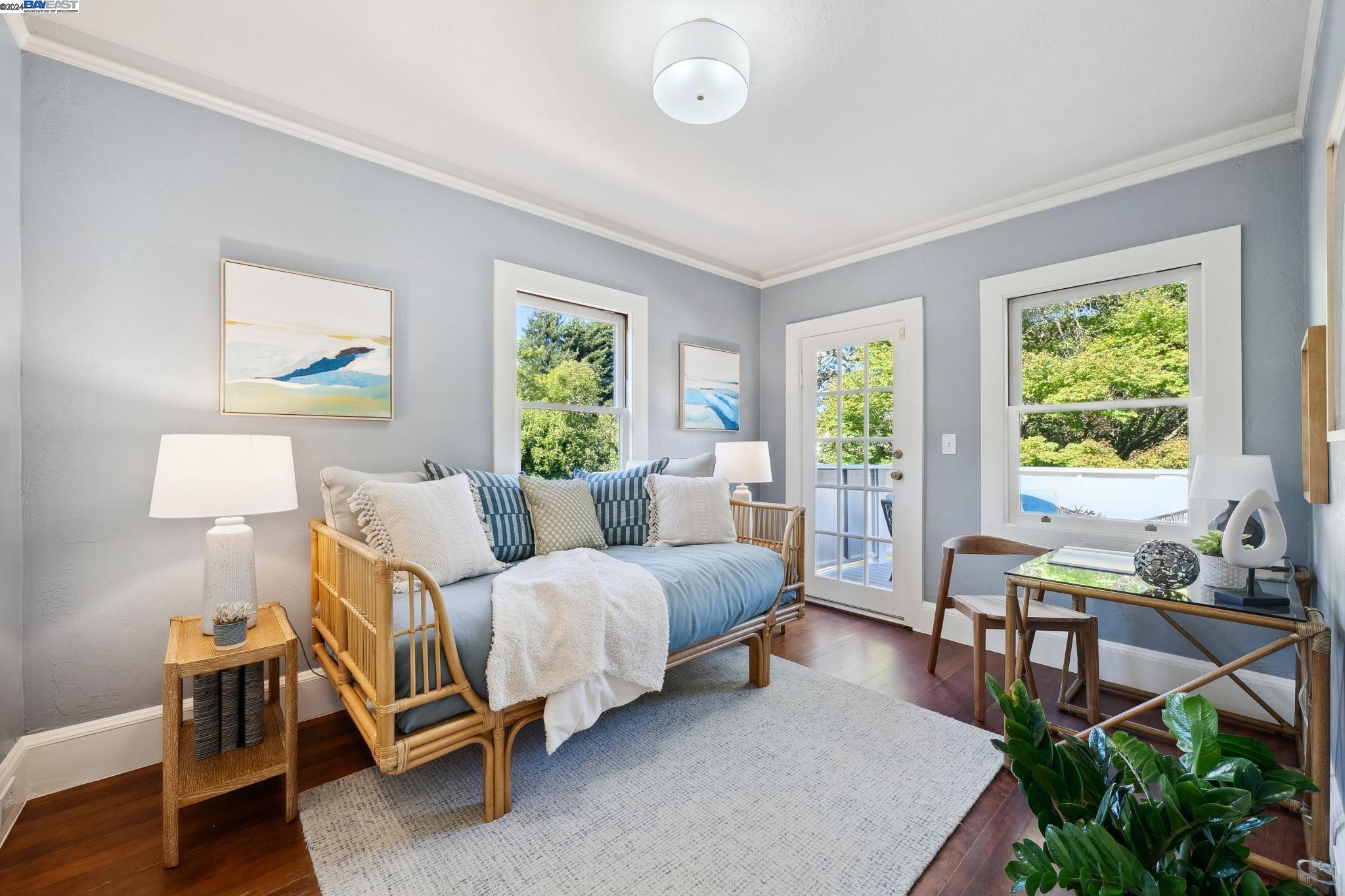 1232 Saint Charles St