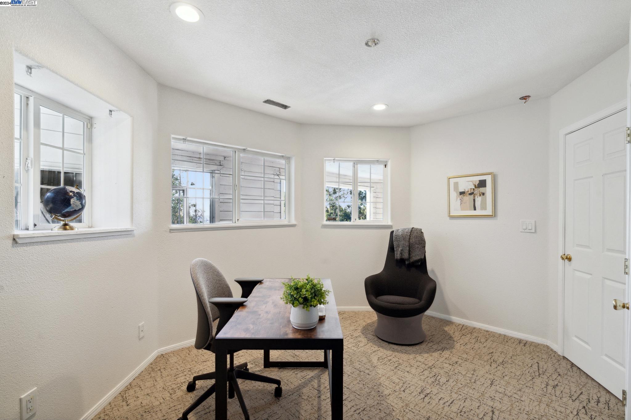 7865 Outlook Ave.