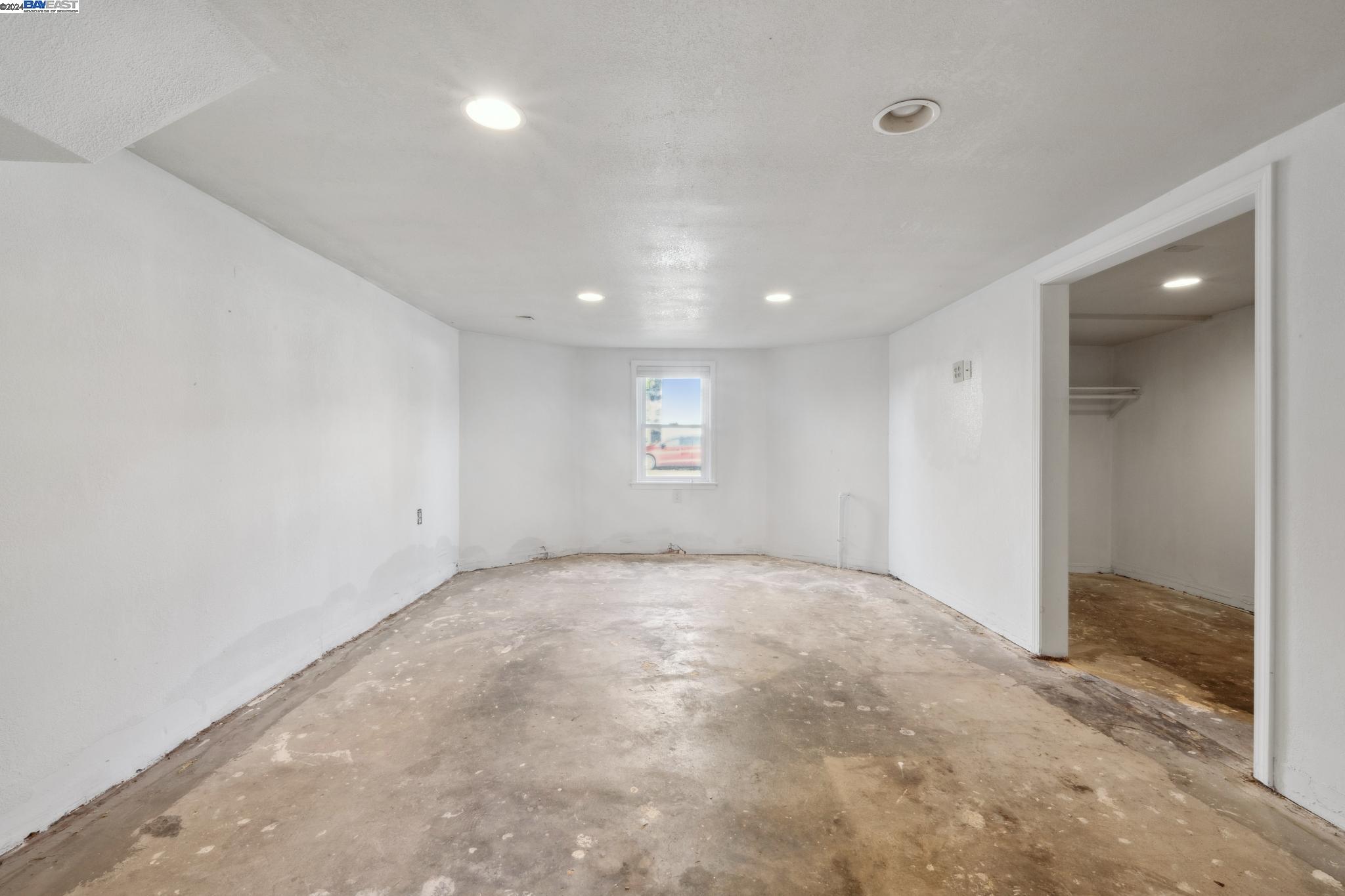 2064 San Antonio Ave