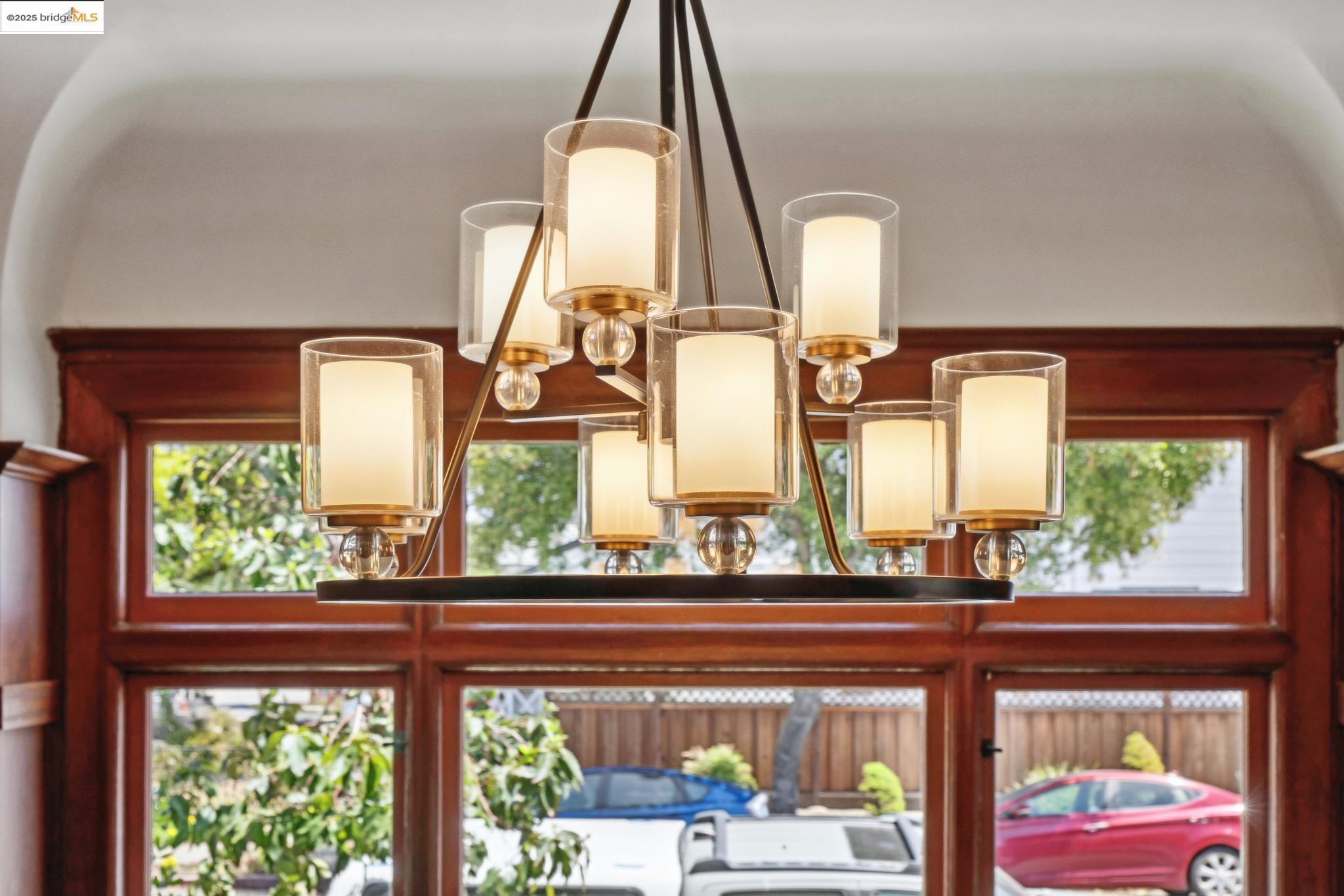 1042 Santa Clara Ave