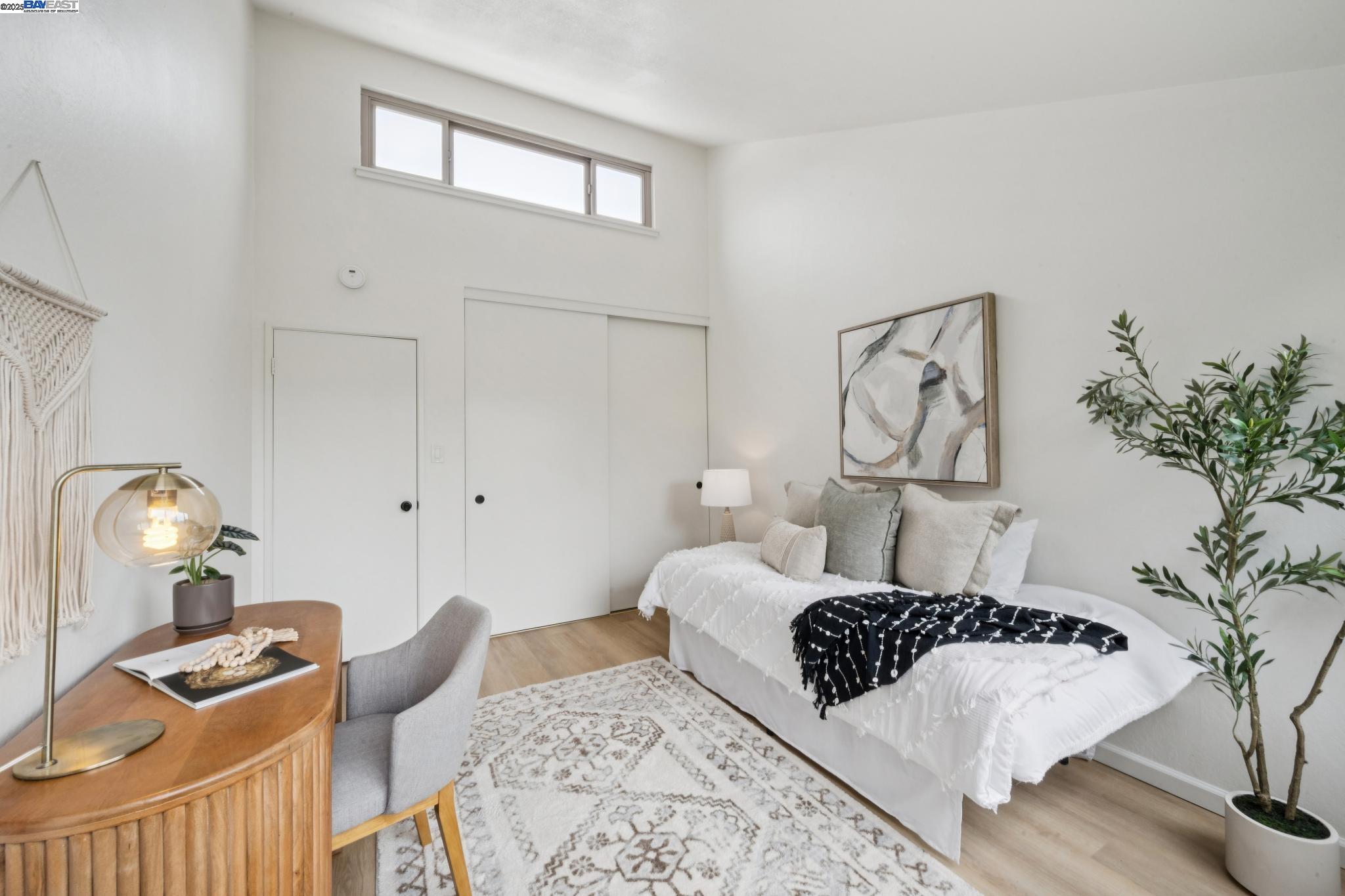 3344 Solomon Ln
