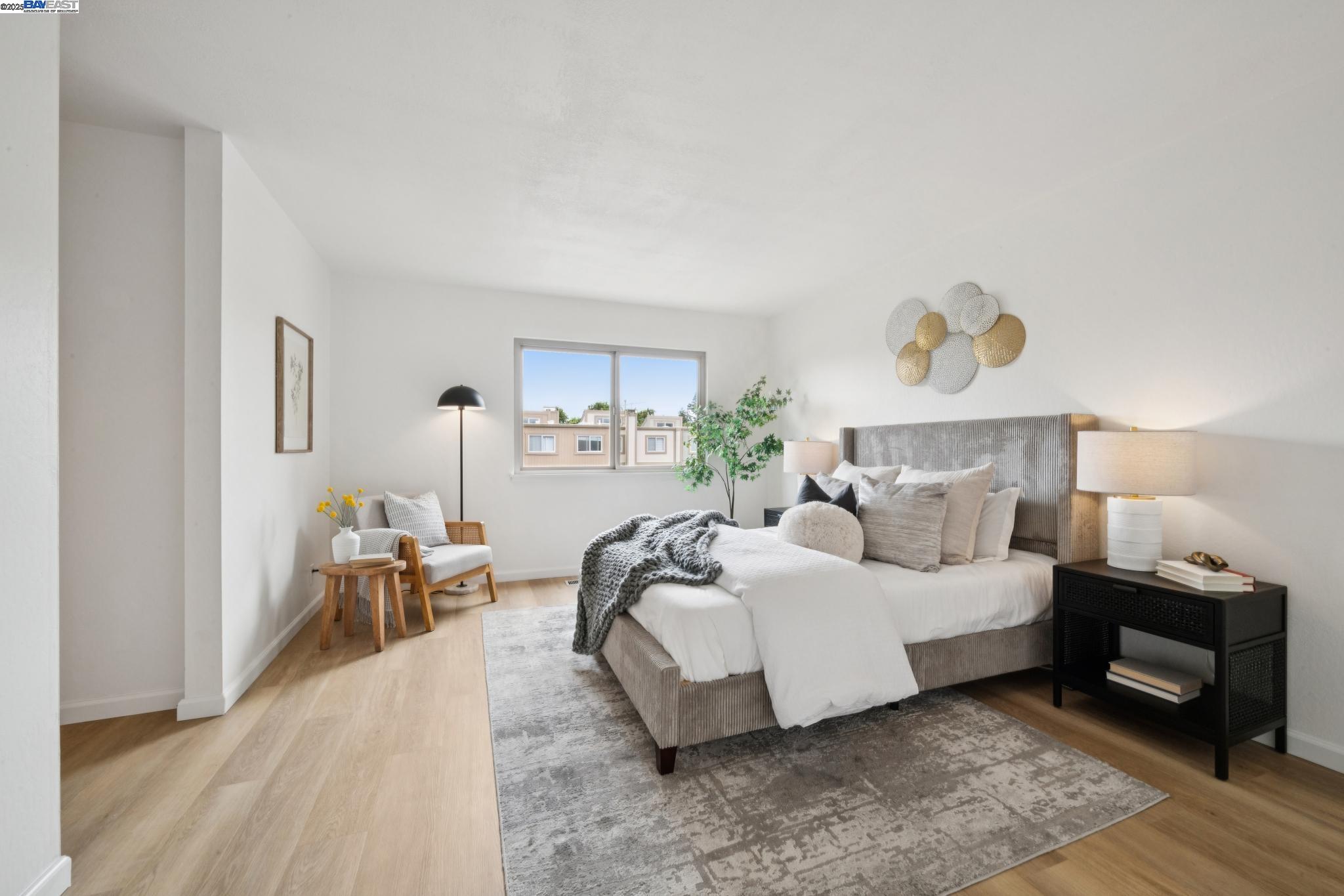 3344 Solomon Ln