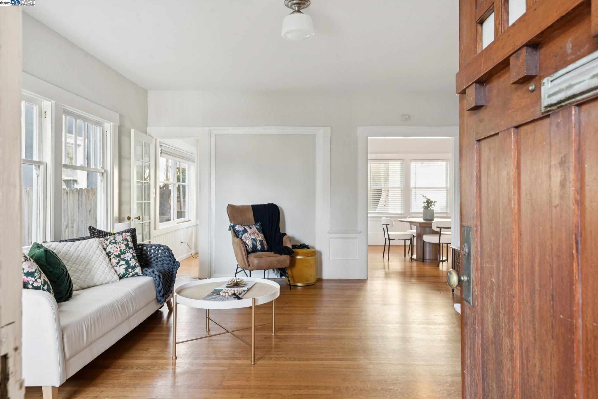 1501-7 First Ave., Oakland