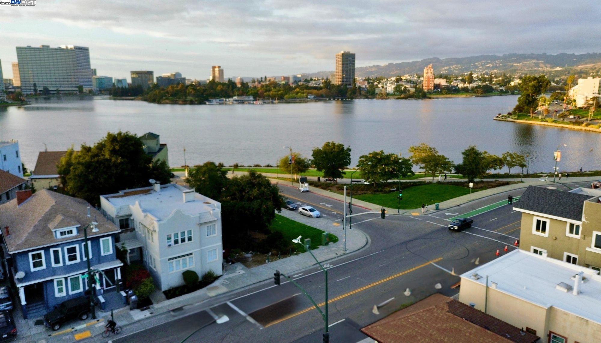 1501-7 First Ave., Oakland