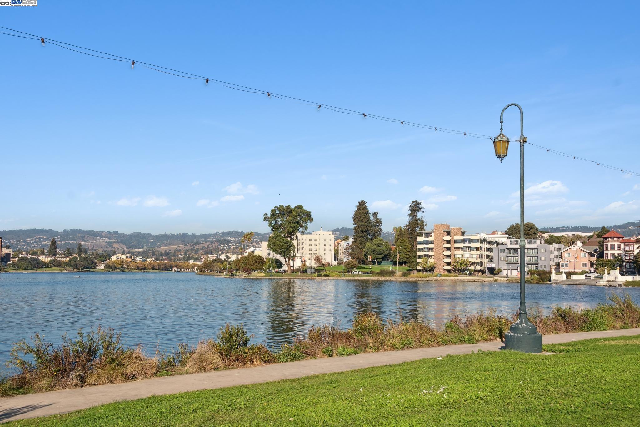 1501-7 First Ave., Oakland