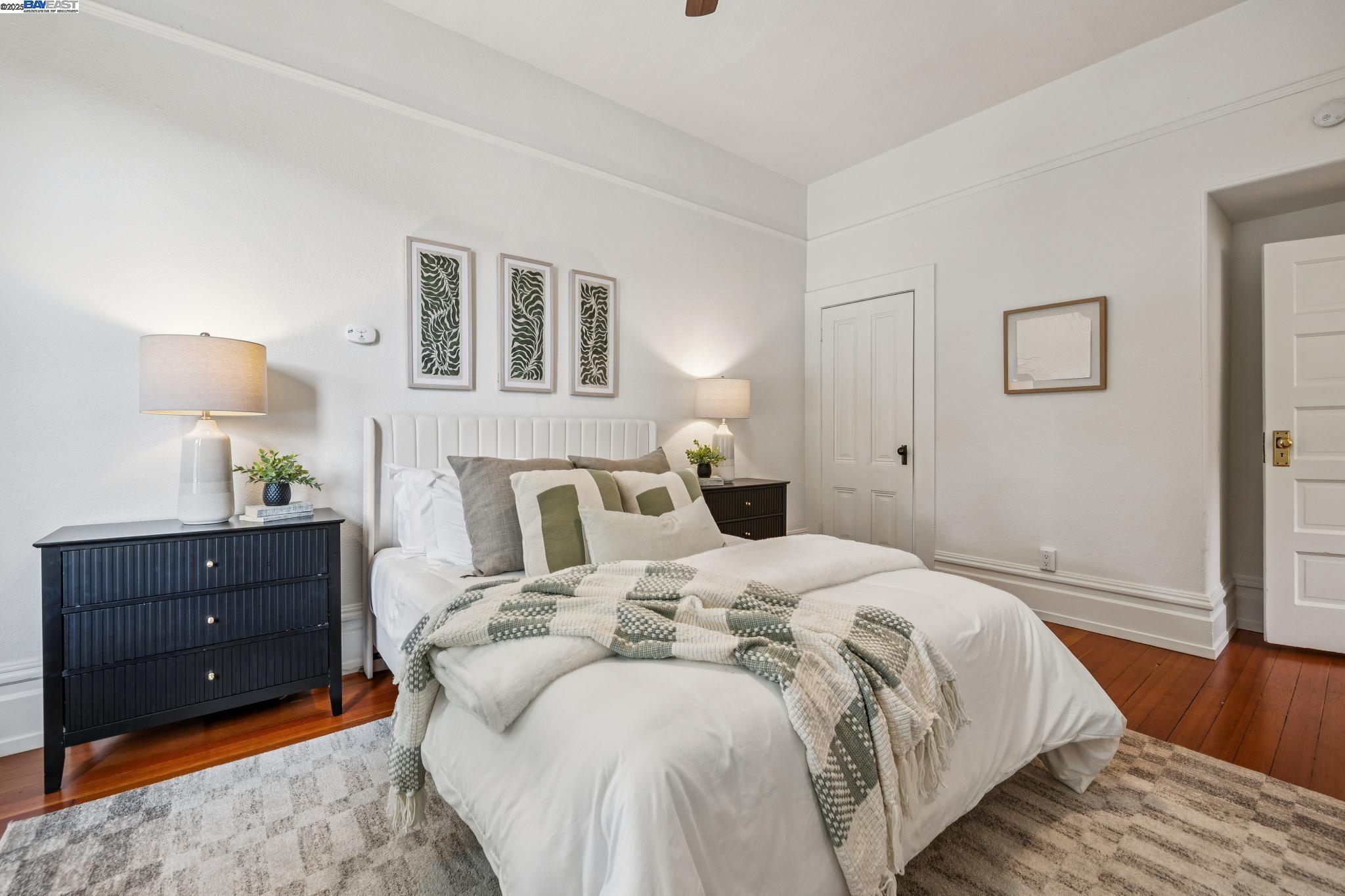 2151 Alameda Avenue, Alameda