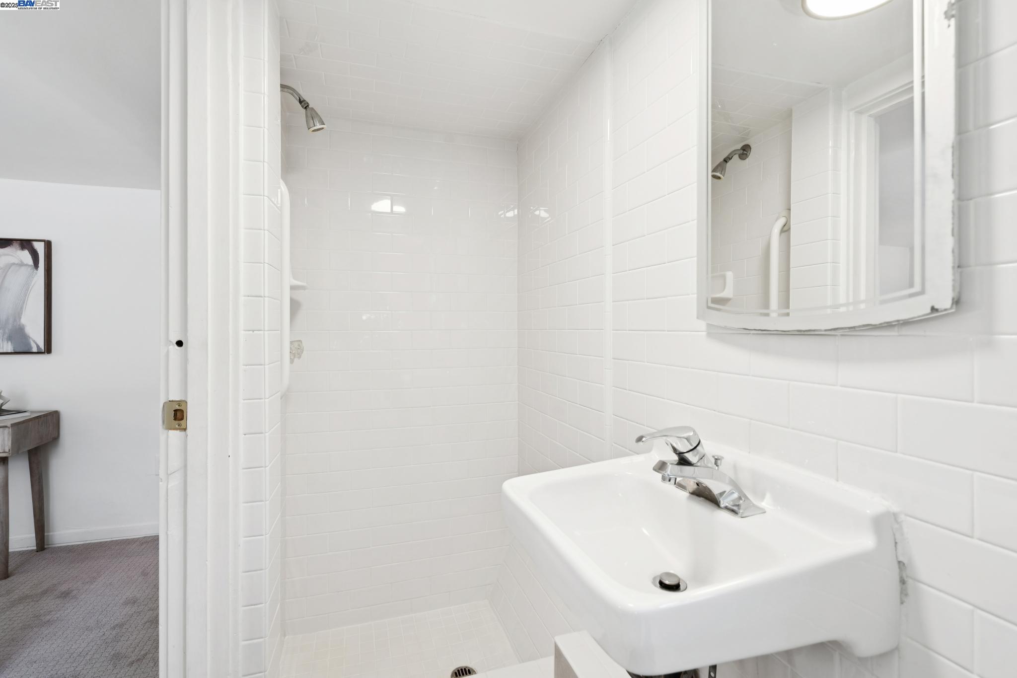 1831 Harvard Dr, Alameda