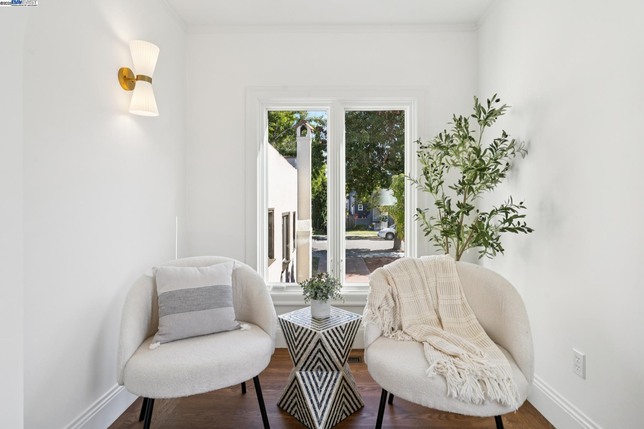 1831 Harvard Dr, Alameda