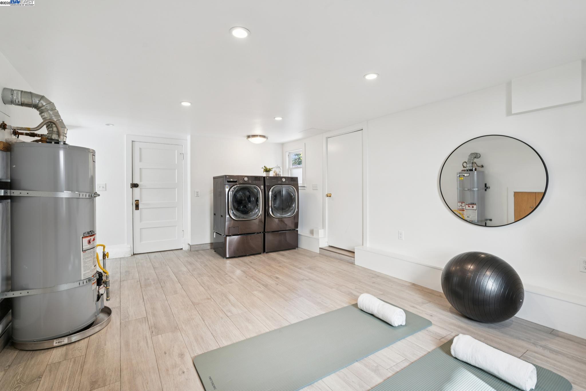 1831 Harvard Dr, Alameda