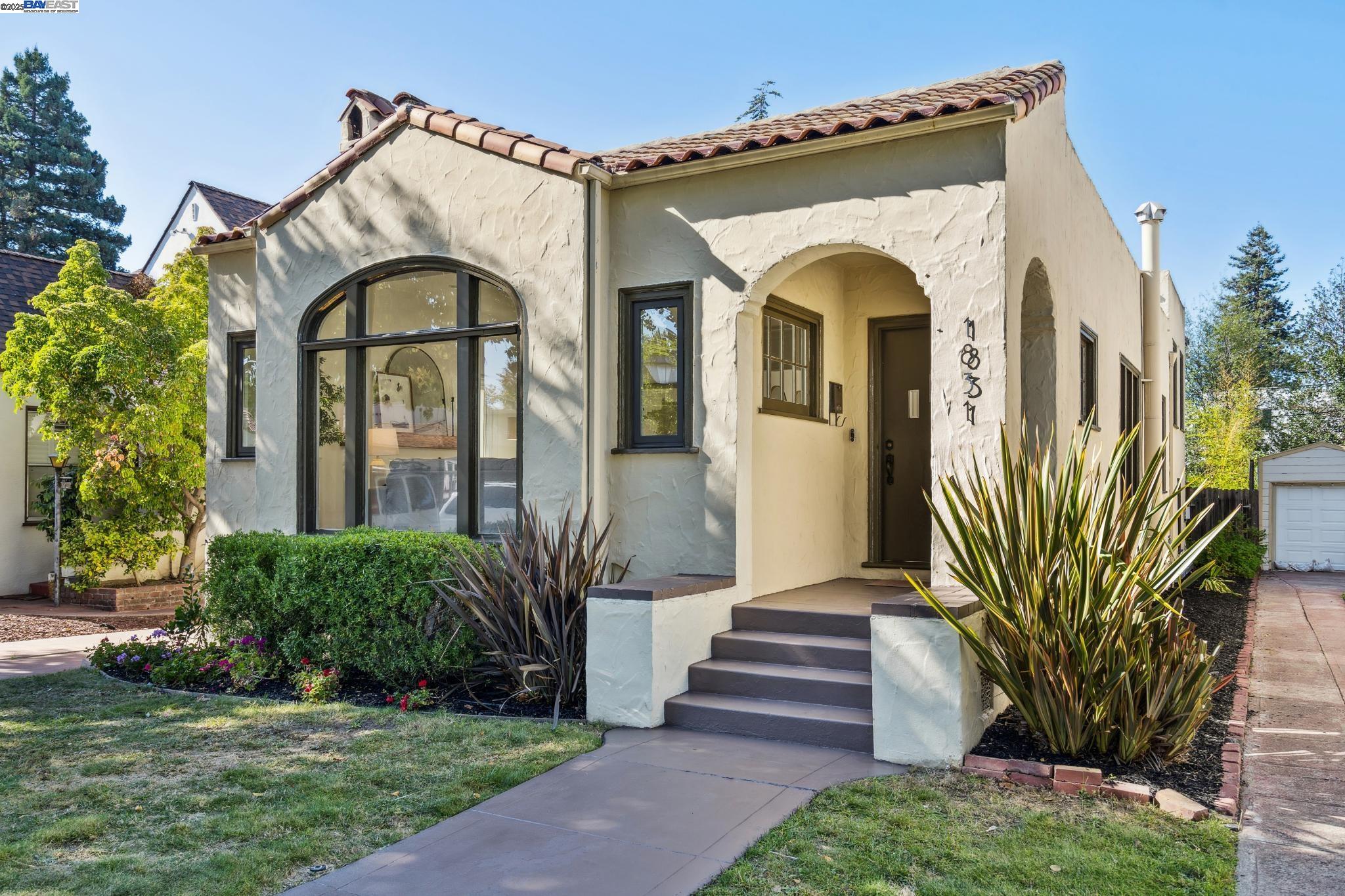 1831 Harvard Dr, Alameda