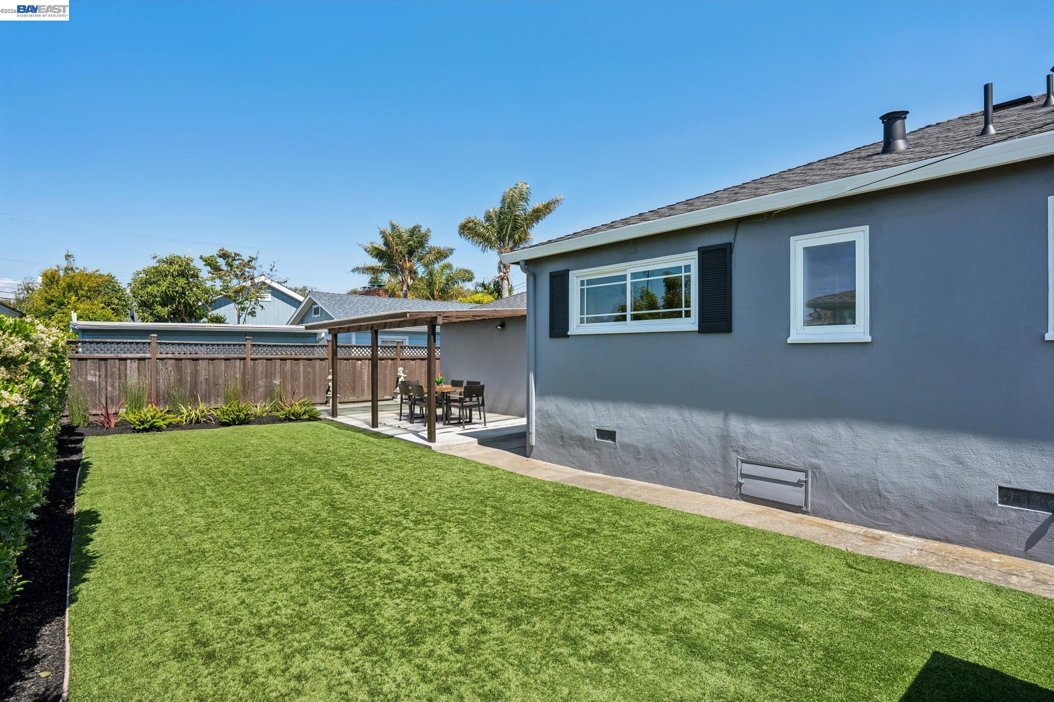 2917 Waterton