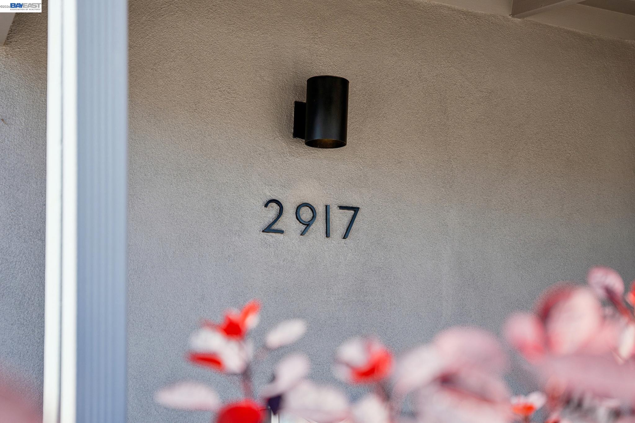 2917 Waterton