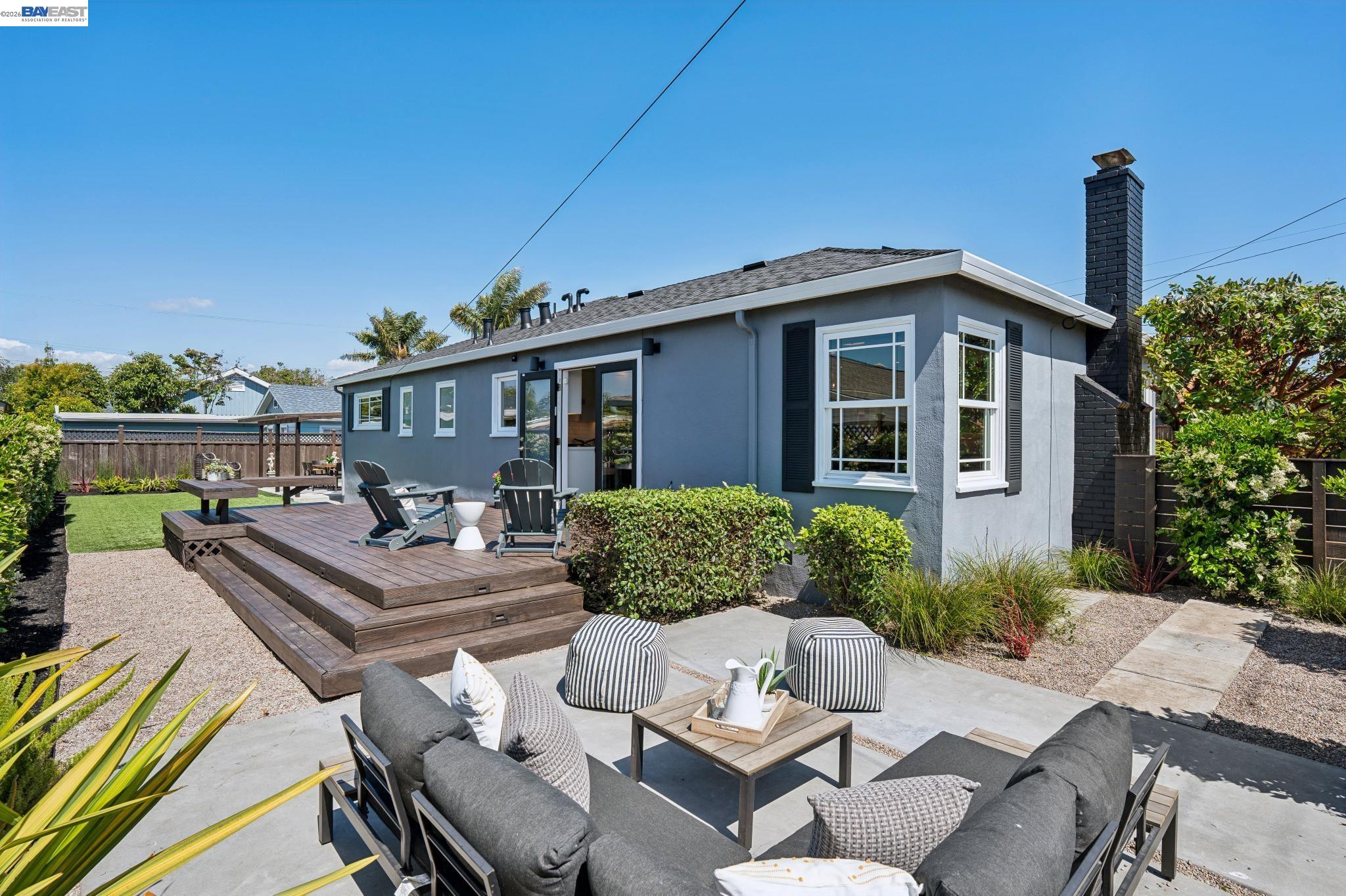 2917 Waterton