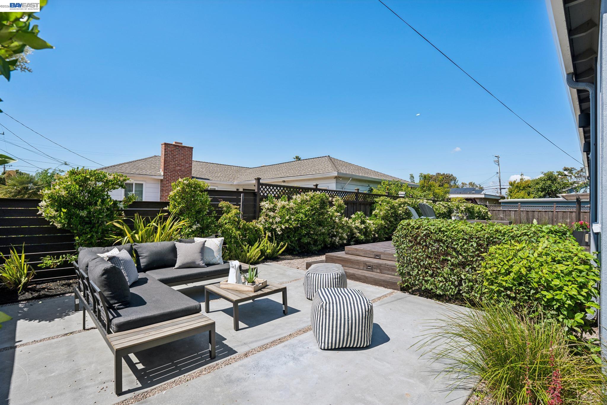2917 Waterton