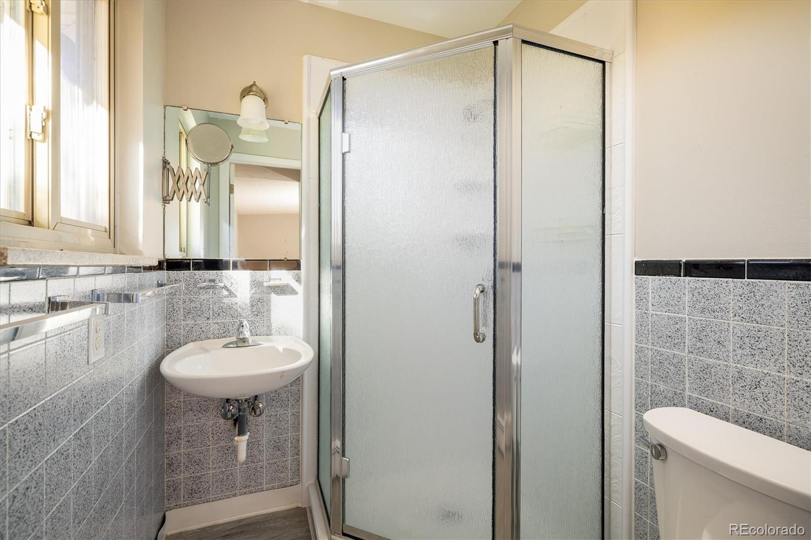 215 Lookout View Court
