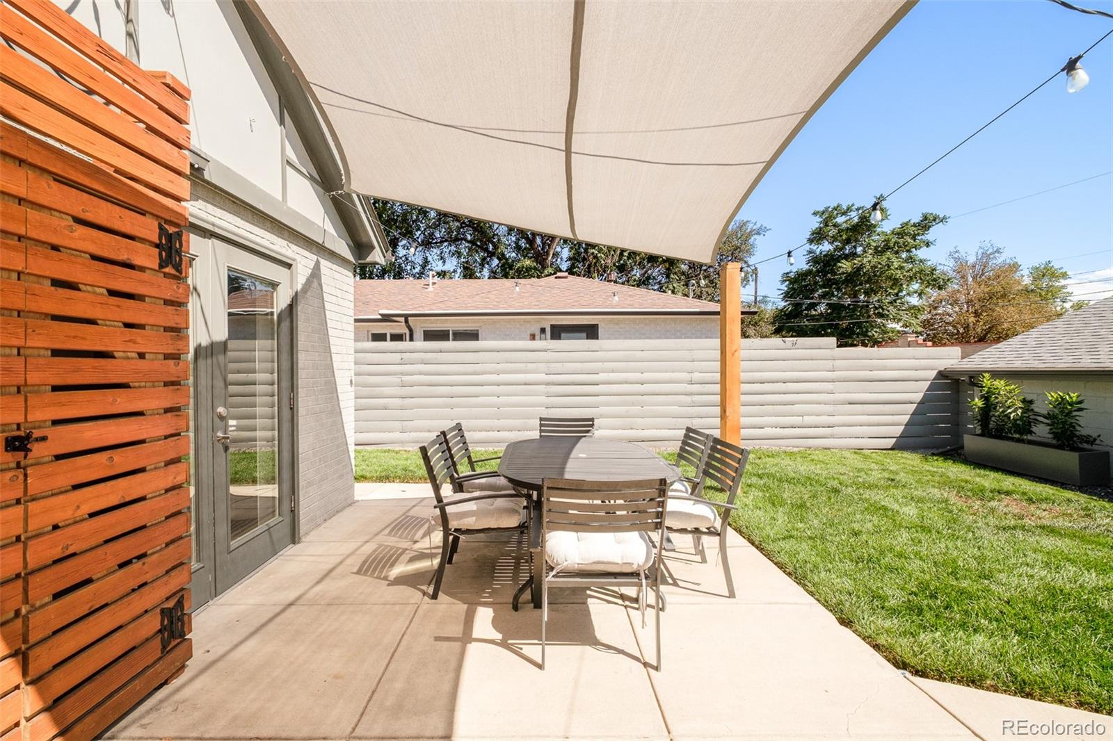 3320 W 33rd Avenue