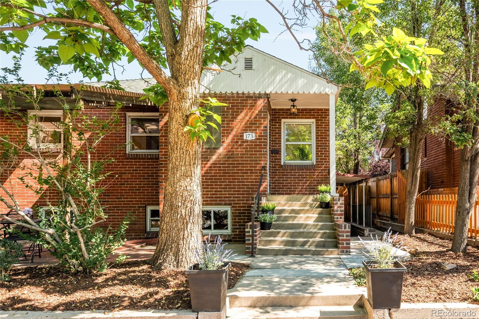 173 W Bayaud Avenue