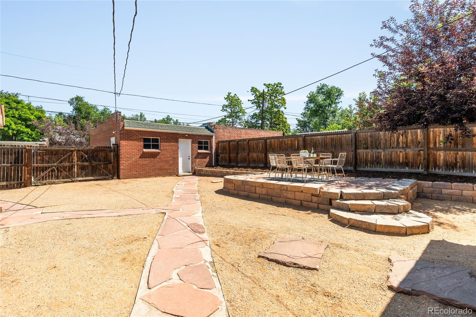 173 W Bayaud Avenue