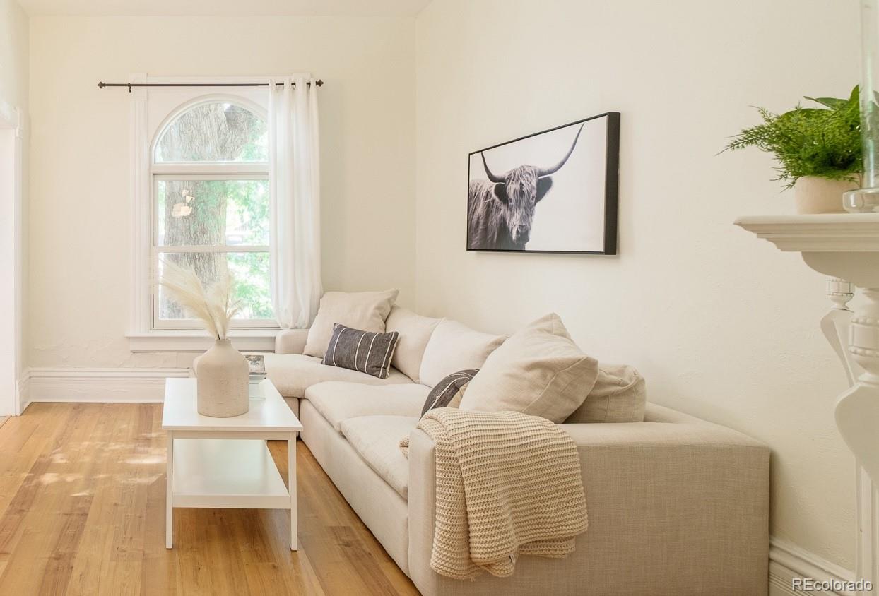 9 S Pennsylvania Street