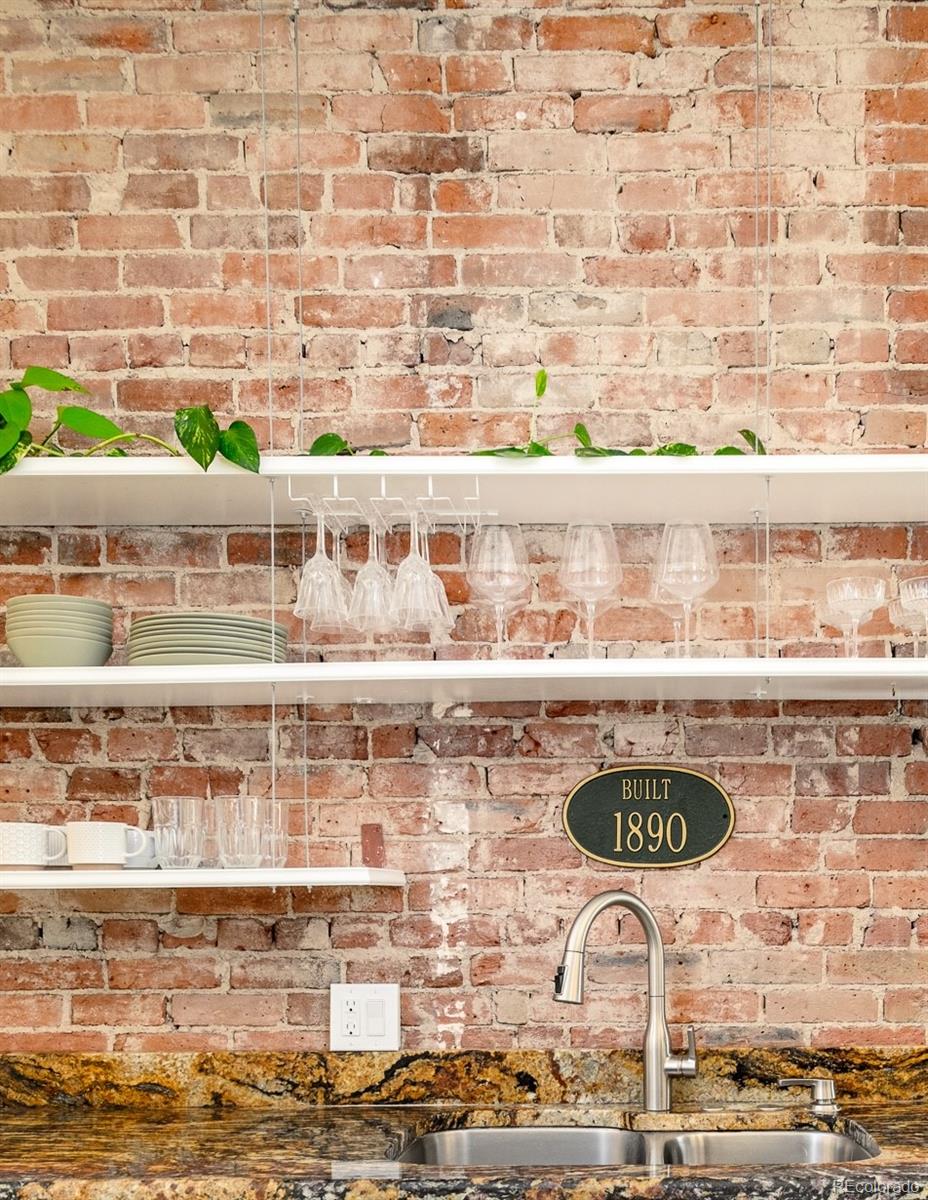 9 S Pennsylvania Street