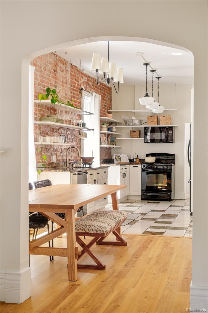 9 S Pennsylvania Street