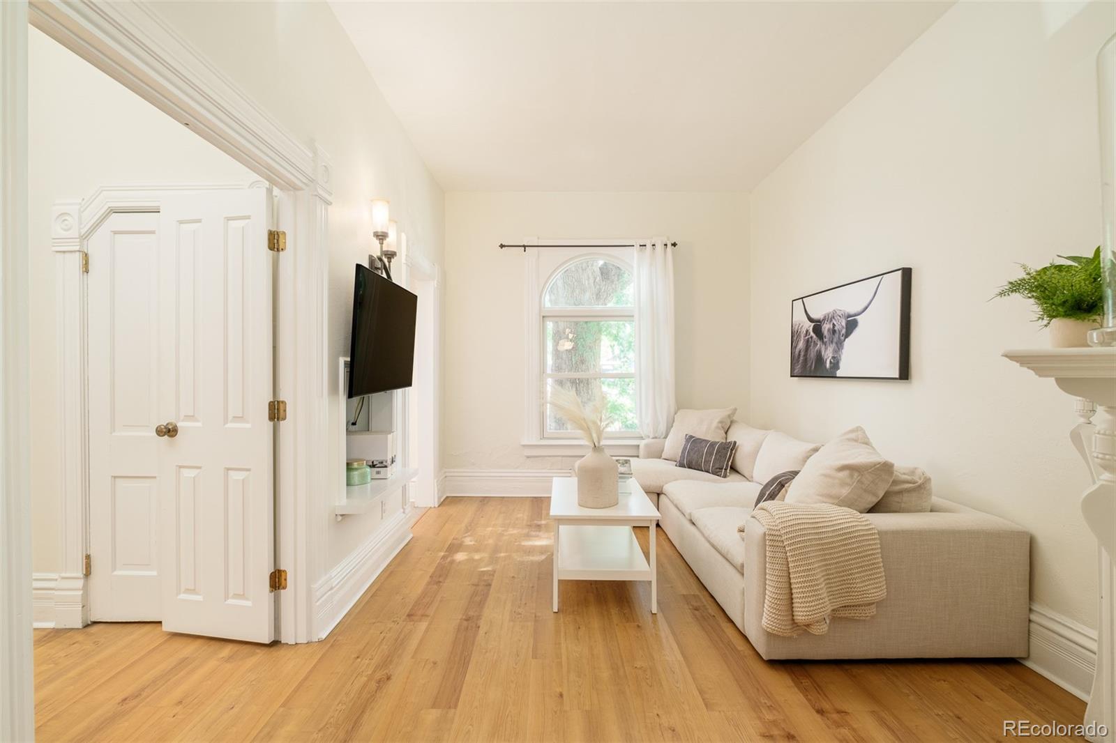 9 S Pennsylvania Street