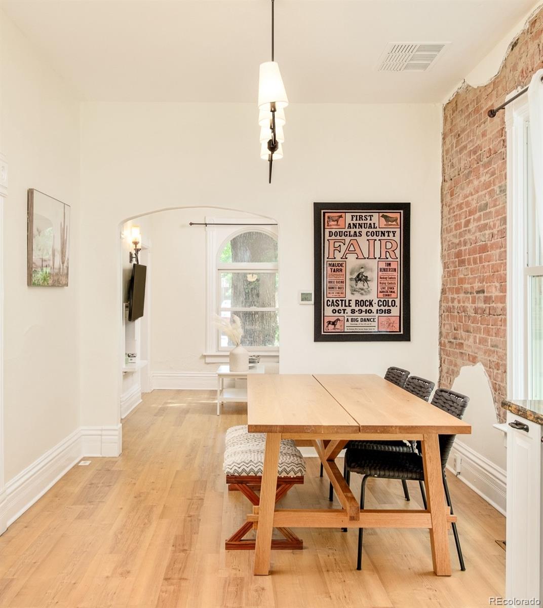 9 S Pennsylvania Street