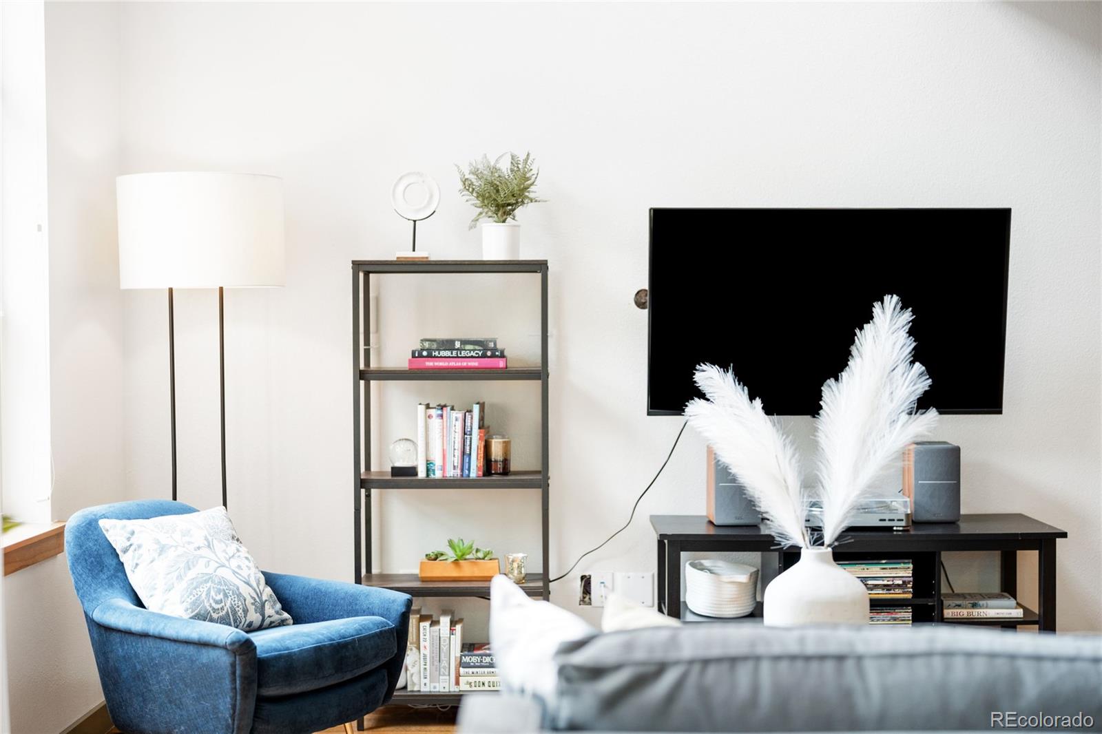 2900 Wyandot Street Unit: 106