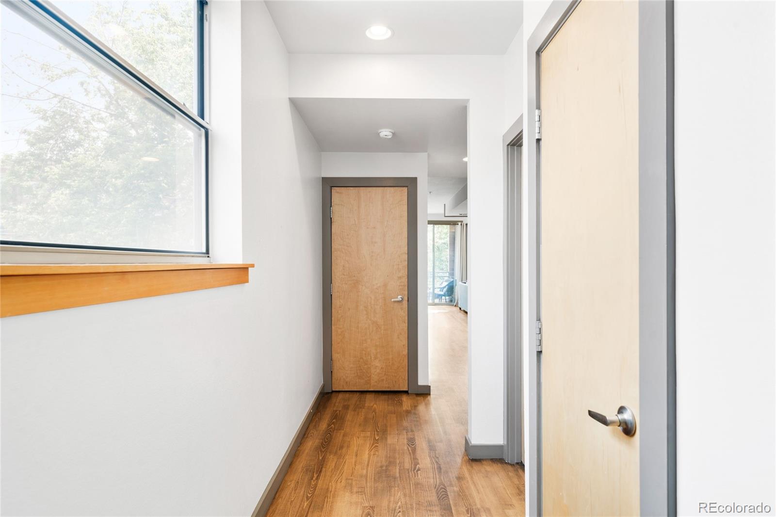 2900 Wyandot Street Unit: 106