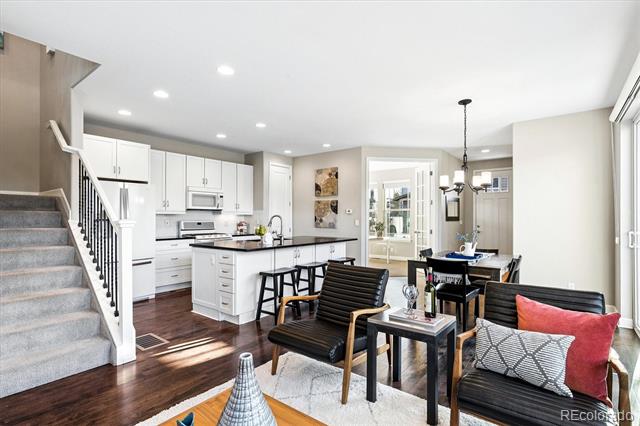 11003 E 28th Place