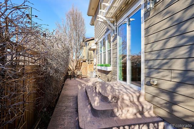 11003 E 28th Place