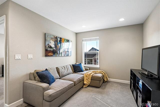 11003 E 28th Place