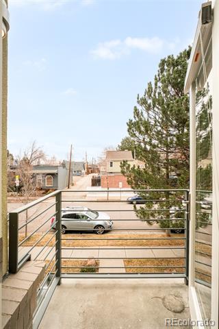 3221 Perry Street