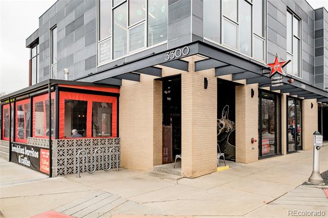 3221 Perry Street