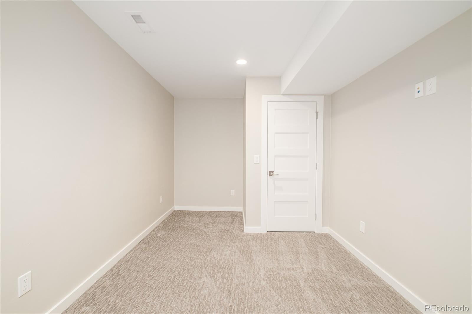 3214 Fenton Street
