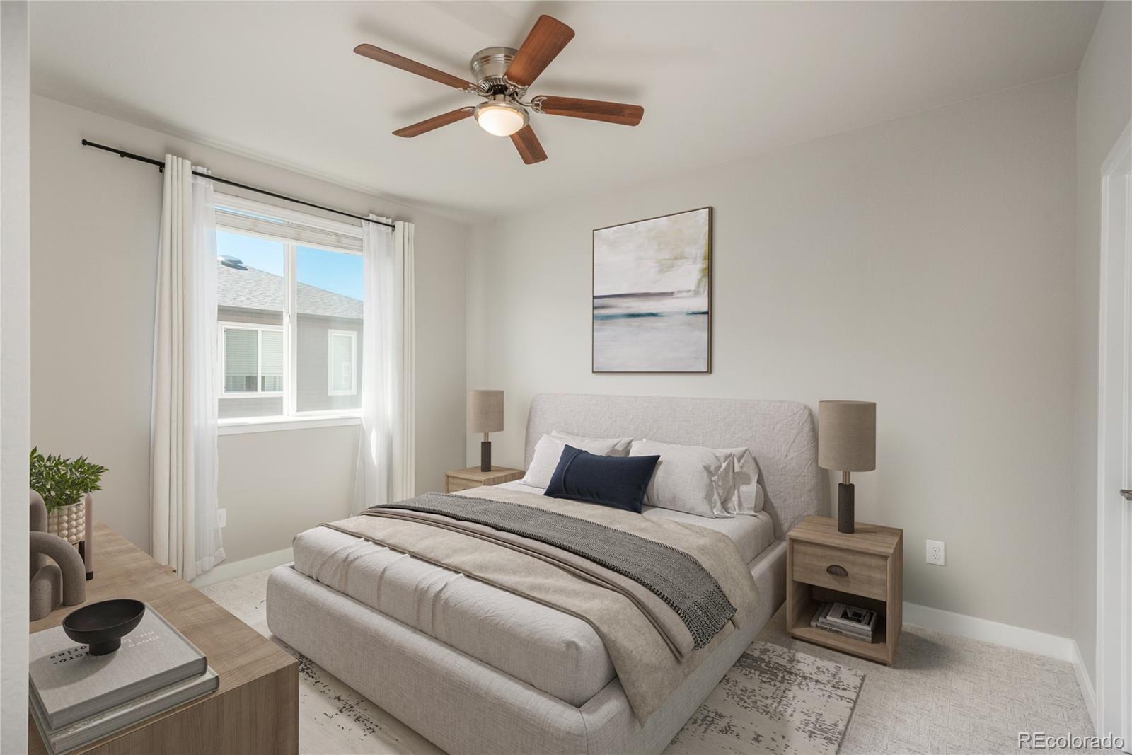 630 E Hinsdale Avenue