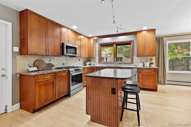 1919 Quail Court