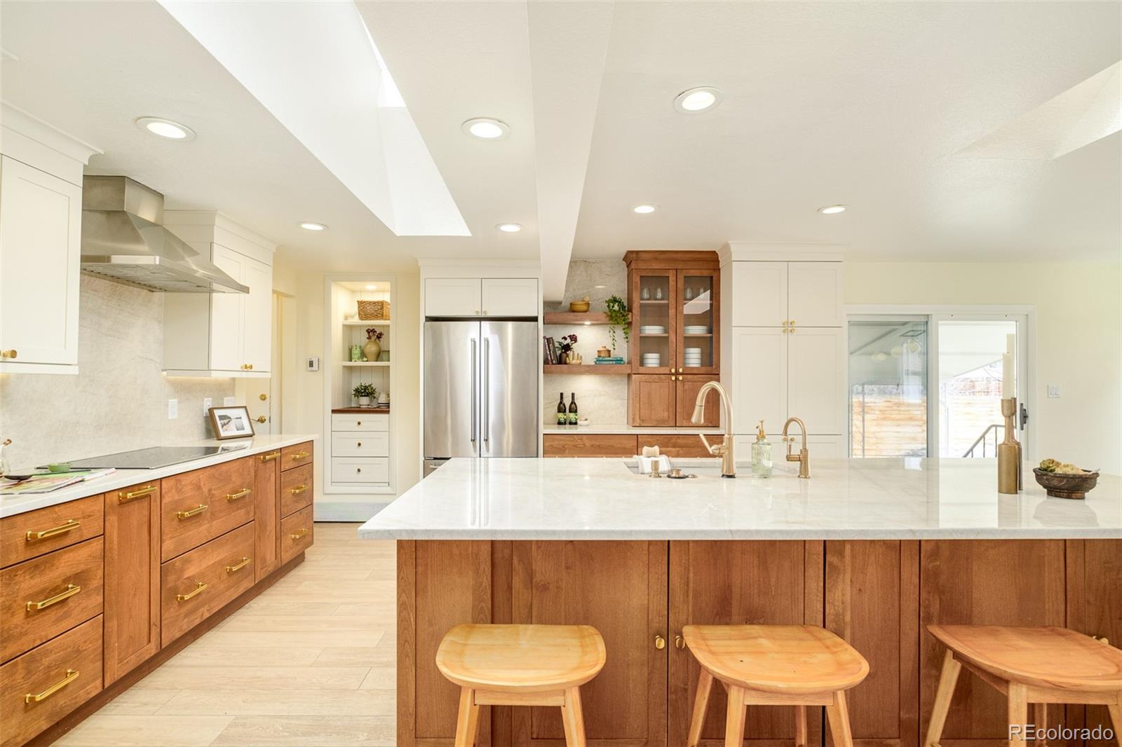 1608 Longs Peak Drive